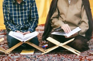 مبانی و روش های پرداختن به قرآن در مکتب